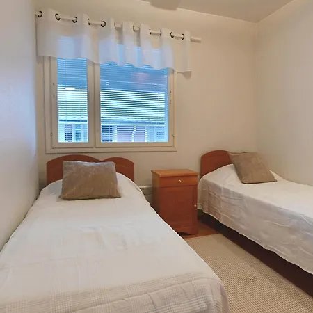 Alley 3b - In Centre Incl Wifi, Sauna, Storage *